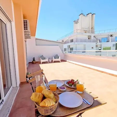 Apartment Lovely Terrace Apart. Downtown